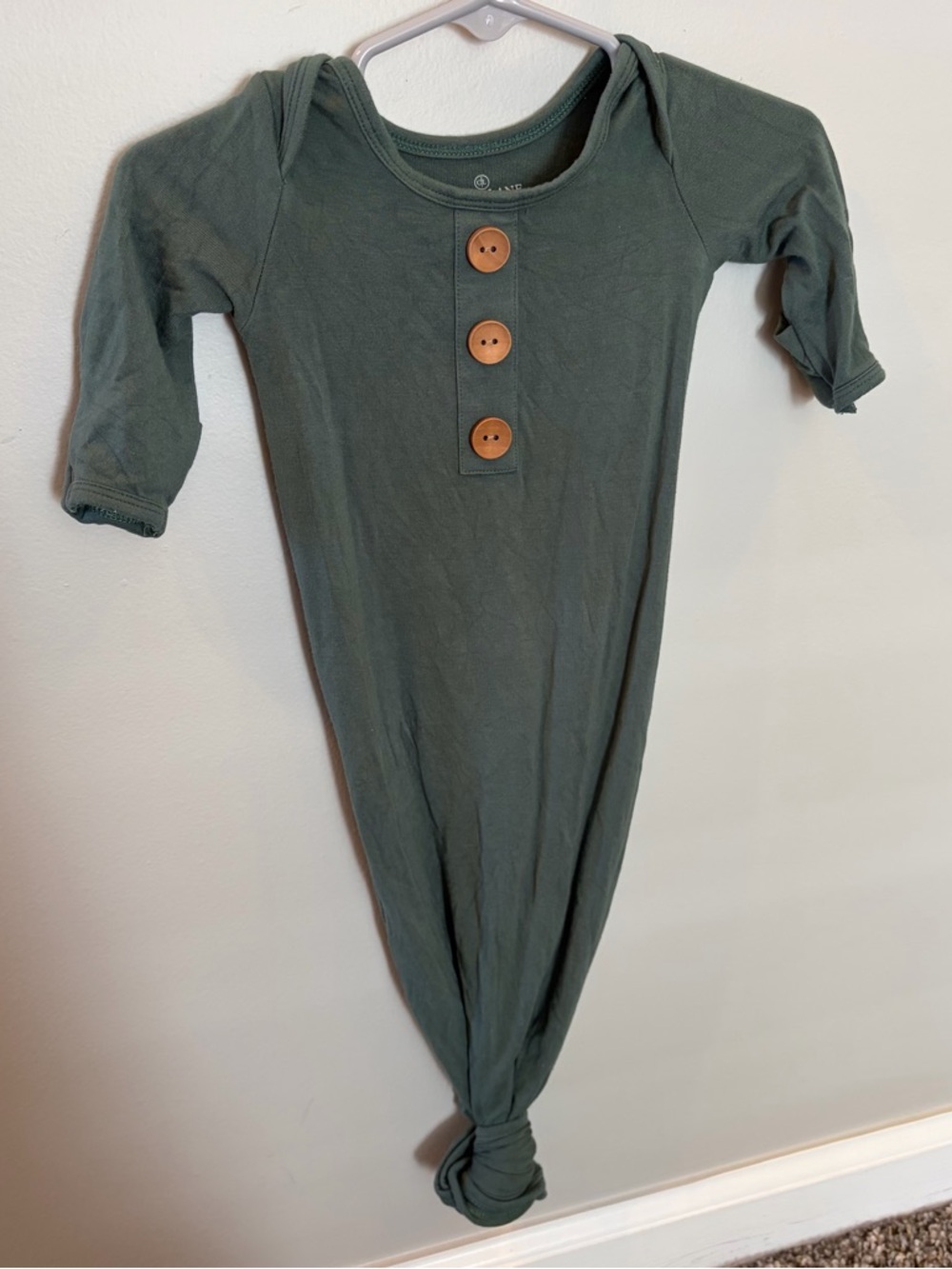 Caden lane bamboo gown 0-3 mo